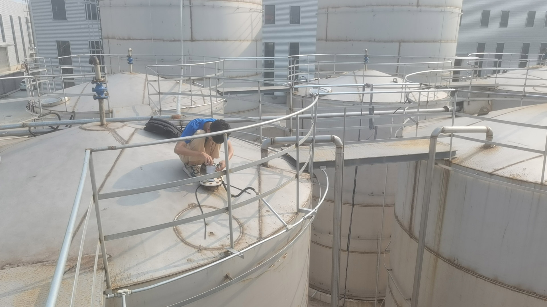 1696835327430211.jpg 1696835327430211.jpg